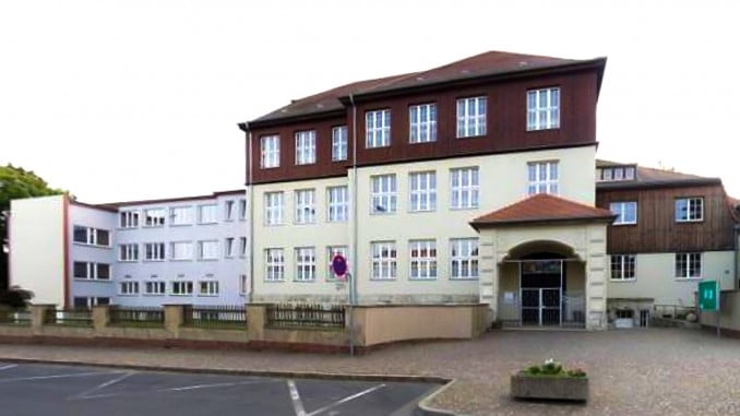 Schulgebaude Wiederitzsch - Oberschule