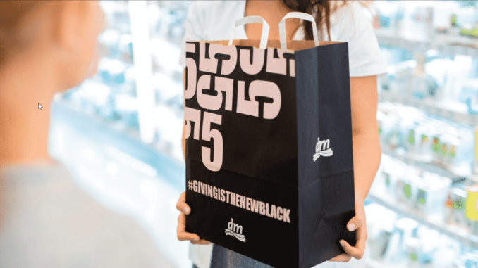 #givingisthenewblack